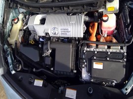 2016 TOYOTA PRIUS, TEAL, V MODEL, 1.8L, AT.  Z25256